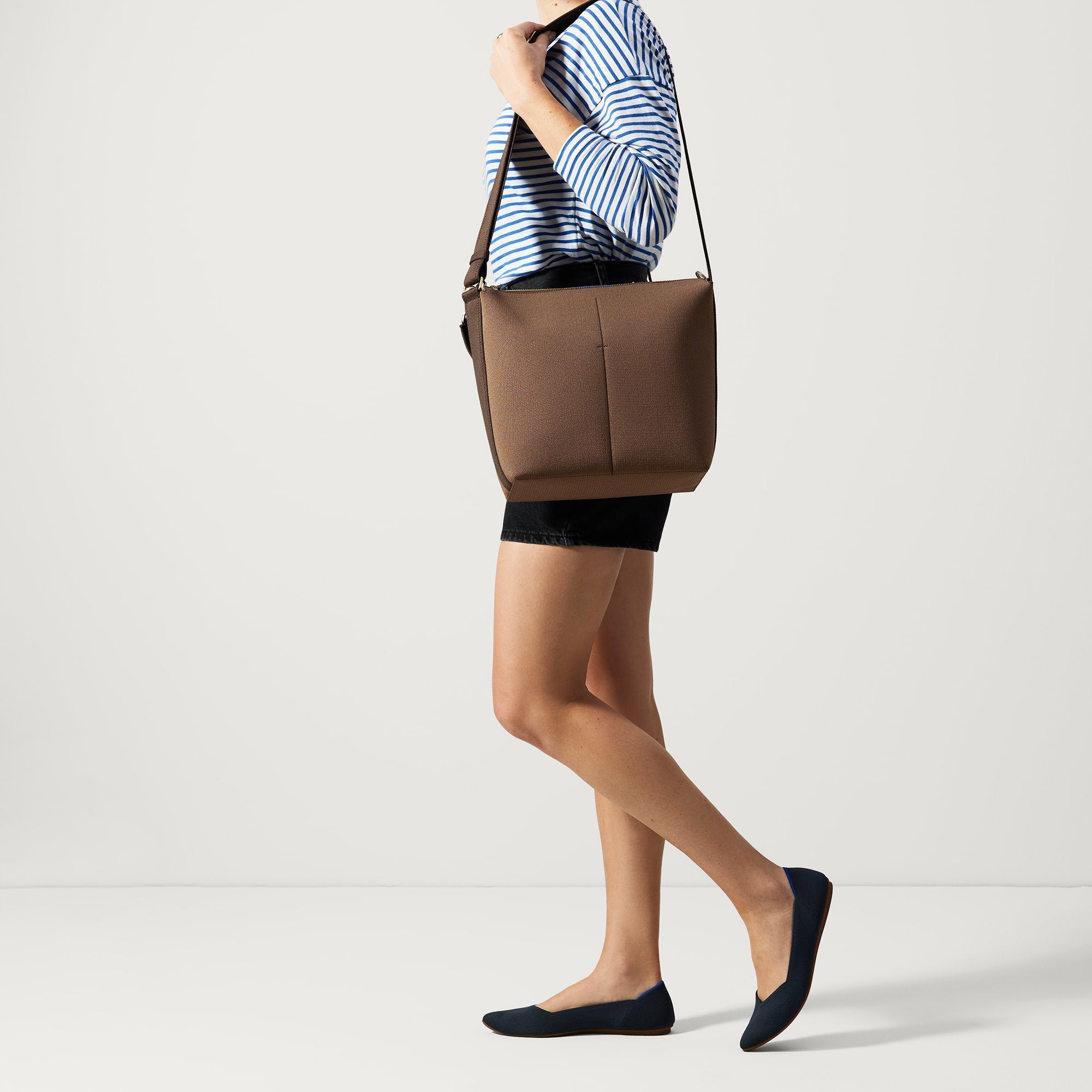 The Mini Zip Bucket - Rich Cocoa