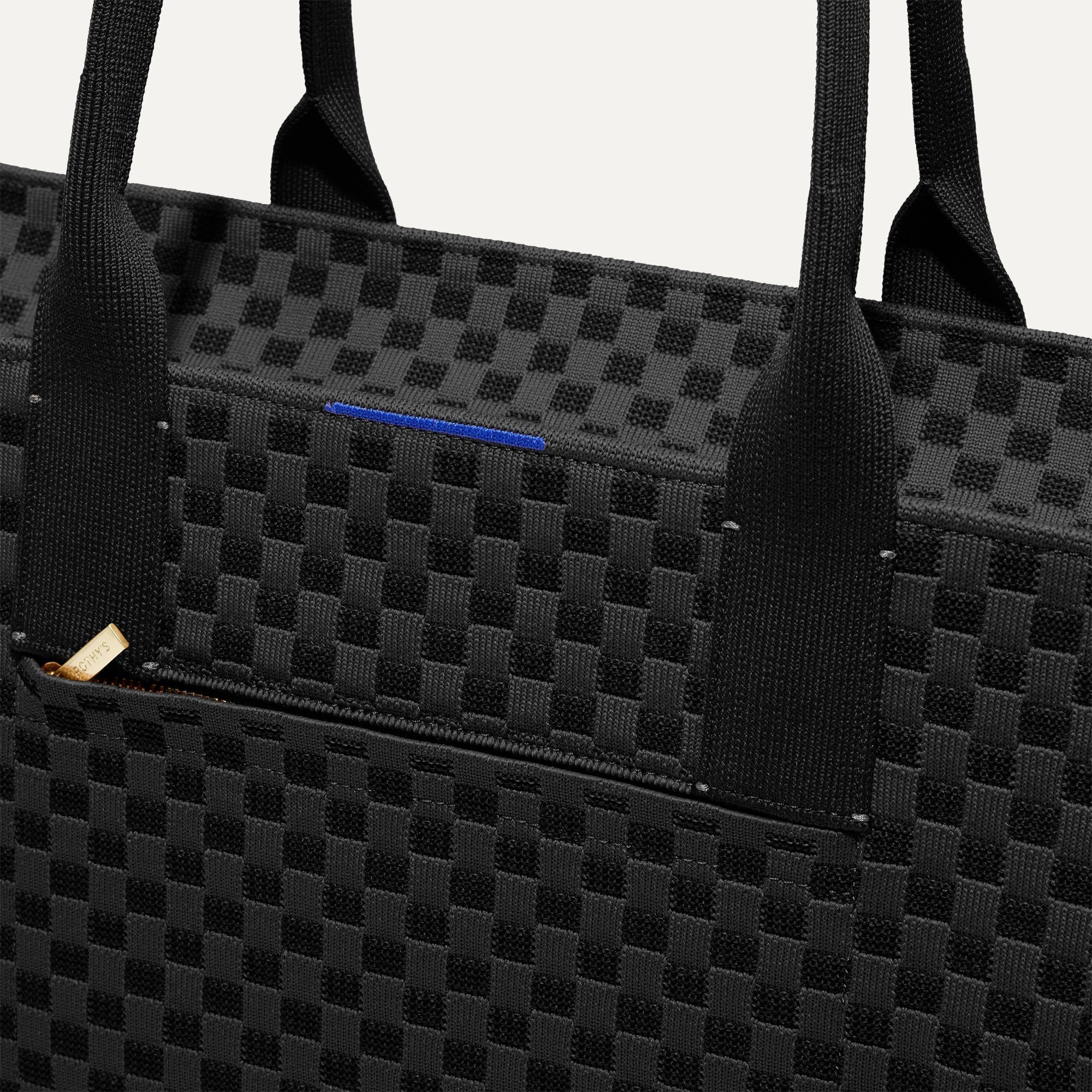The Classic Tote - Black Sand