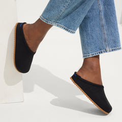 The Casual Clog - Black