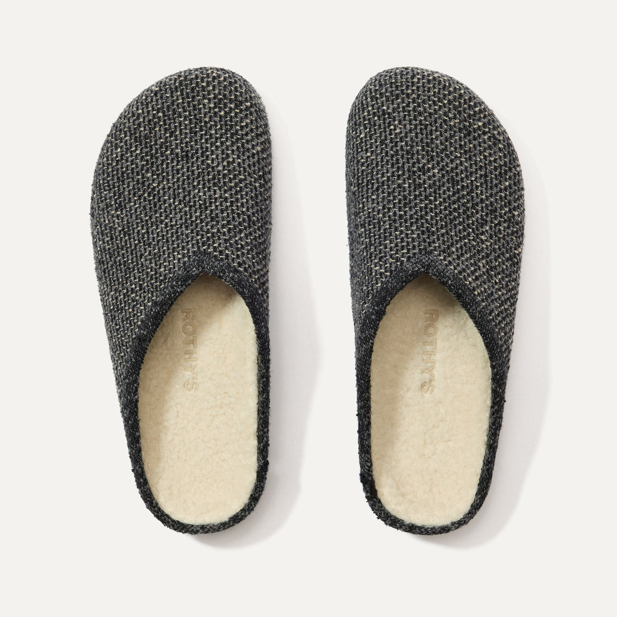 The Cozy Clog - Black Sesame Bouclé