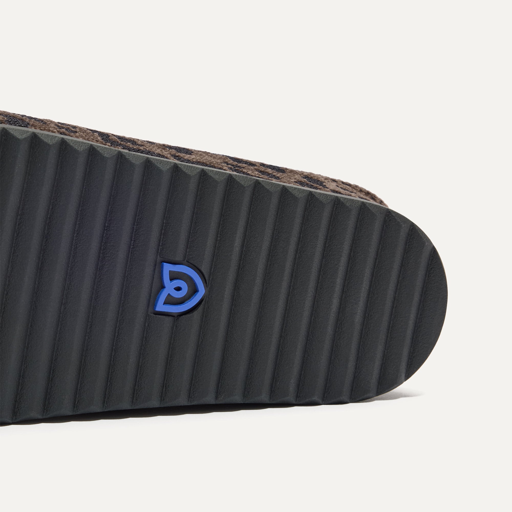 The ReVelvet™ Casual Clog - ReVelvet™ Cheetah