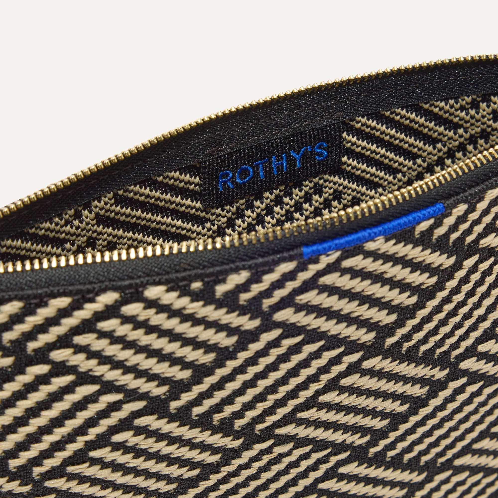 The Convertible Clutch - Polar Zig Zag